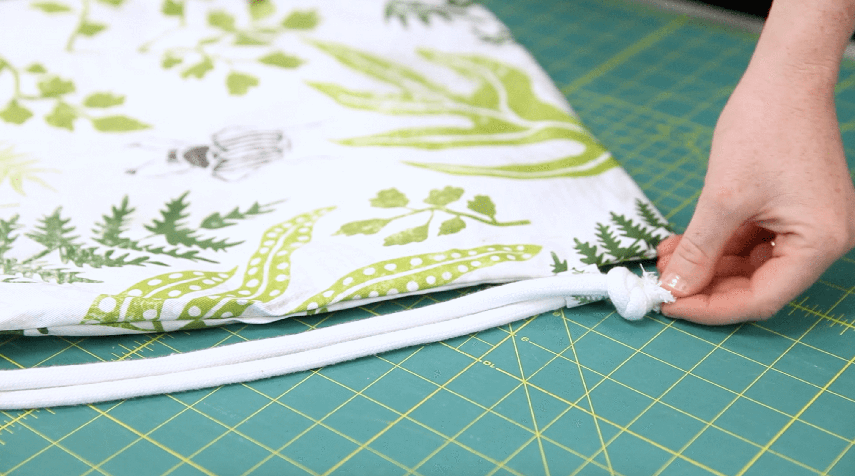 This Diy Drawstring Bag Is A Cinch Spoonflower Blog