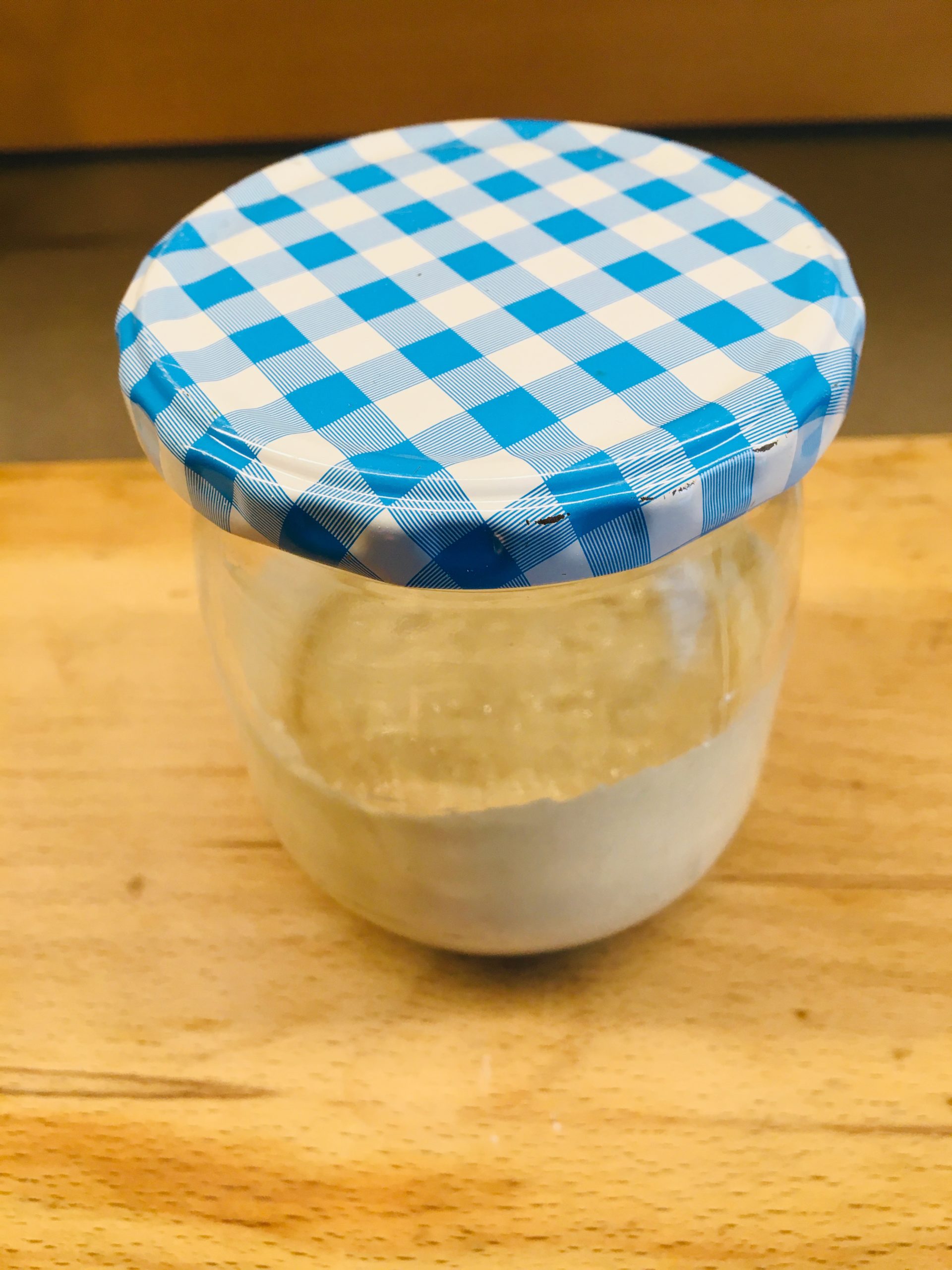 Deckel auflegen, aber nicht zuschrauben