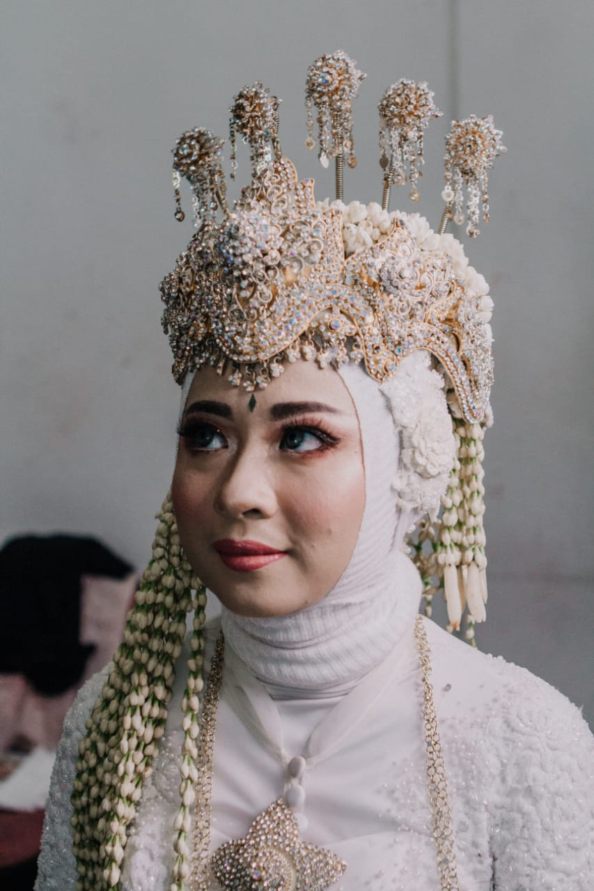 Siger Sunda Mahkota Sang Pengantin Pasundan Yang Memiliki Makna Mendalam Karawang banten tasikmalaya subang majalengka sukabumi bandung.