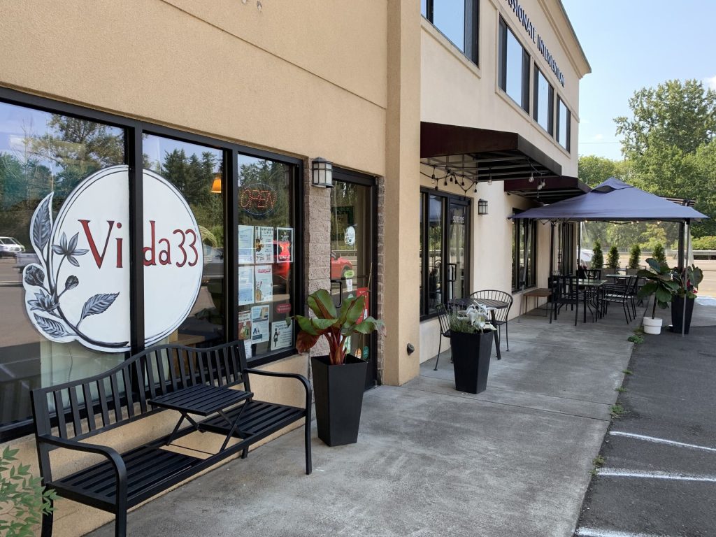 This is a photo of Vida 33's storefront entrance.