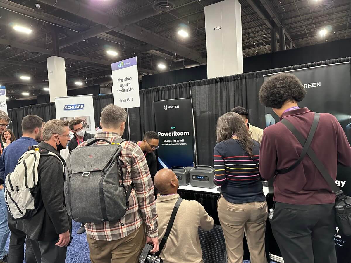 ugreen portable charger ces2023