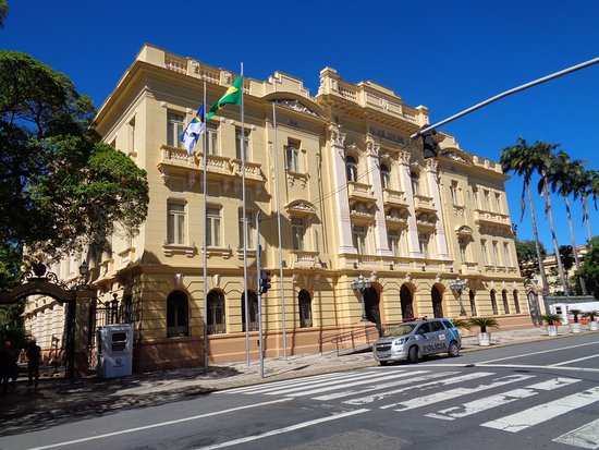 Giro Político: “Fadiga Democrática do Diálogo” leva poderes a tentar conciliar conflitos entre Alepe e Palácio