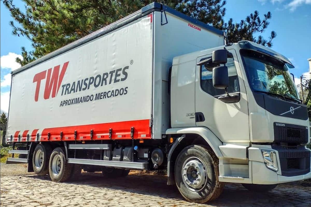 Dia D recrutamento na TW Transportes está contratando motoristas em Carazinho-RS