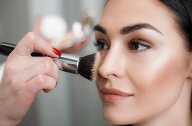 Applying a full coverage foundation