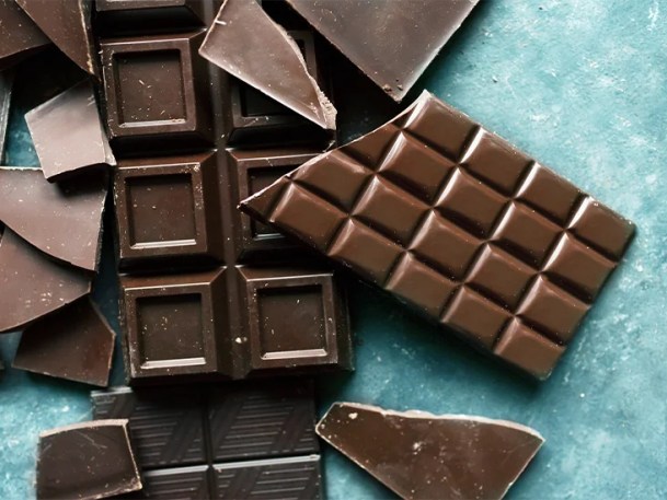 dark chocolate bar