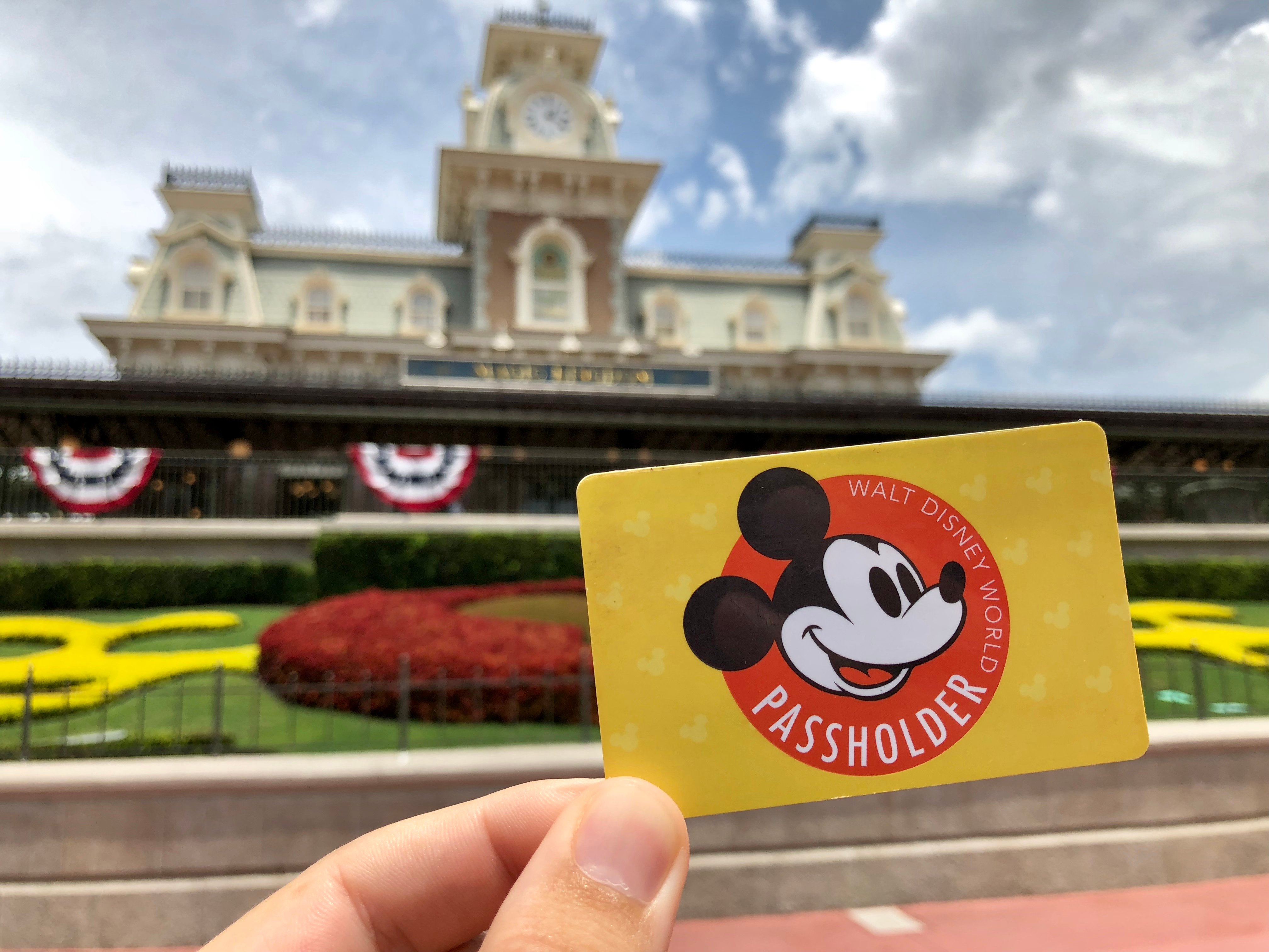 Dedisneyland Annual Passes California Residents - nefina8