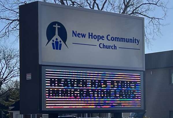 Palatine church causes stir with sign invoking illegal immigration