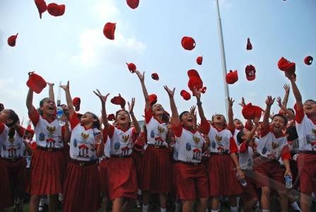 Syarat kelulusan smp dan sma. Pengumuman Kelulusan Sd 3 Siswa Ini Raih Nilai Tertinggi