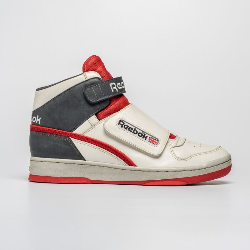 reebok alien stomper low