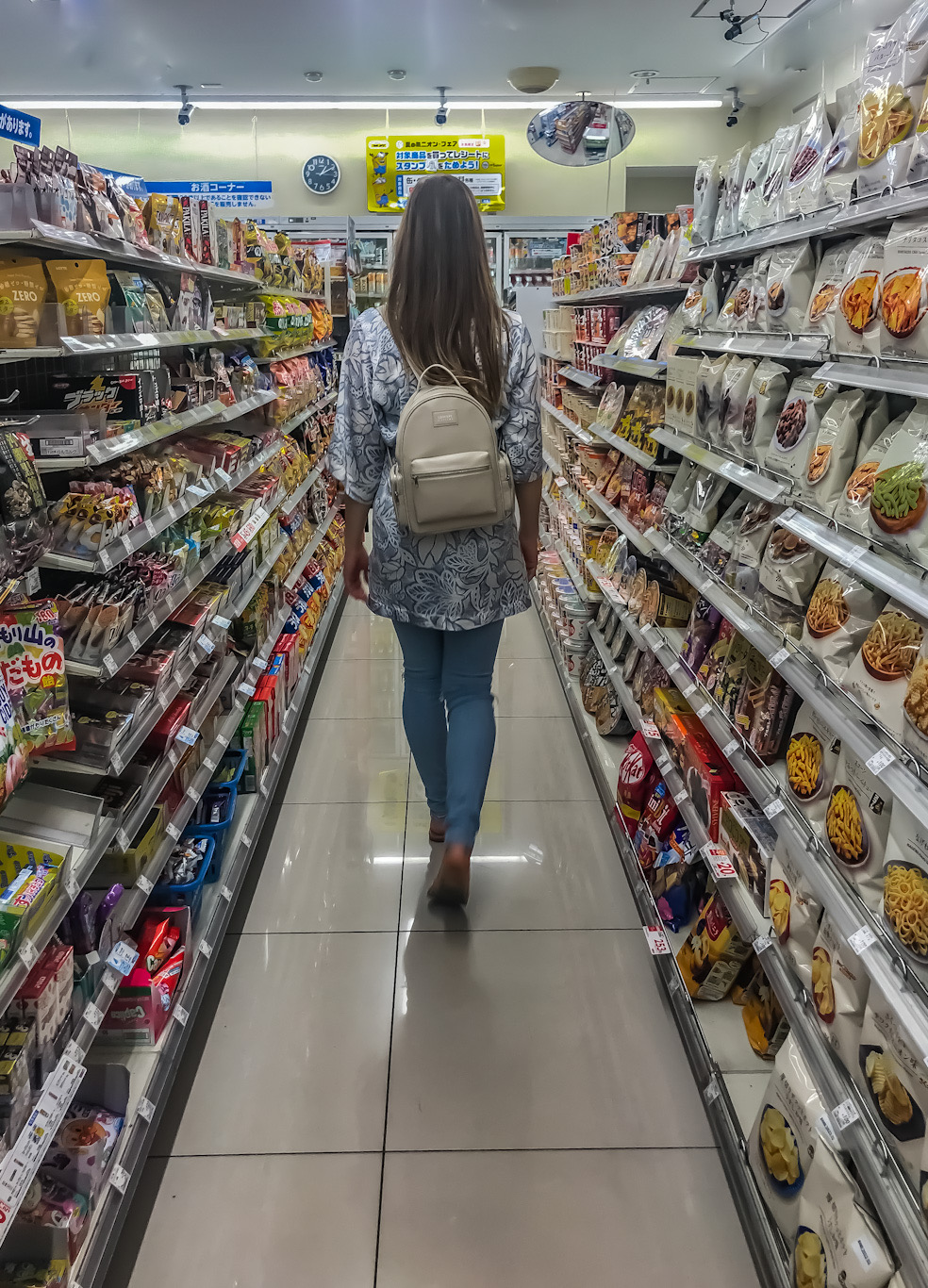 חנויות נוחות ביפן