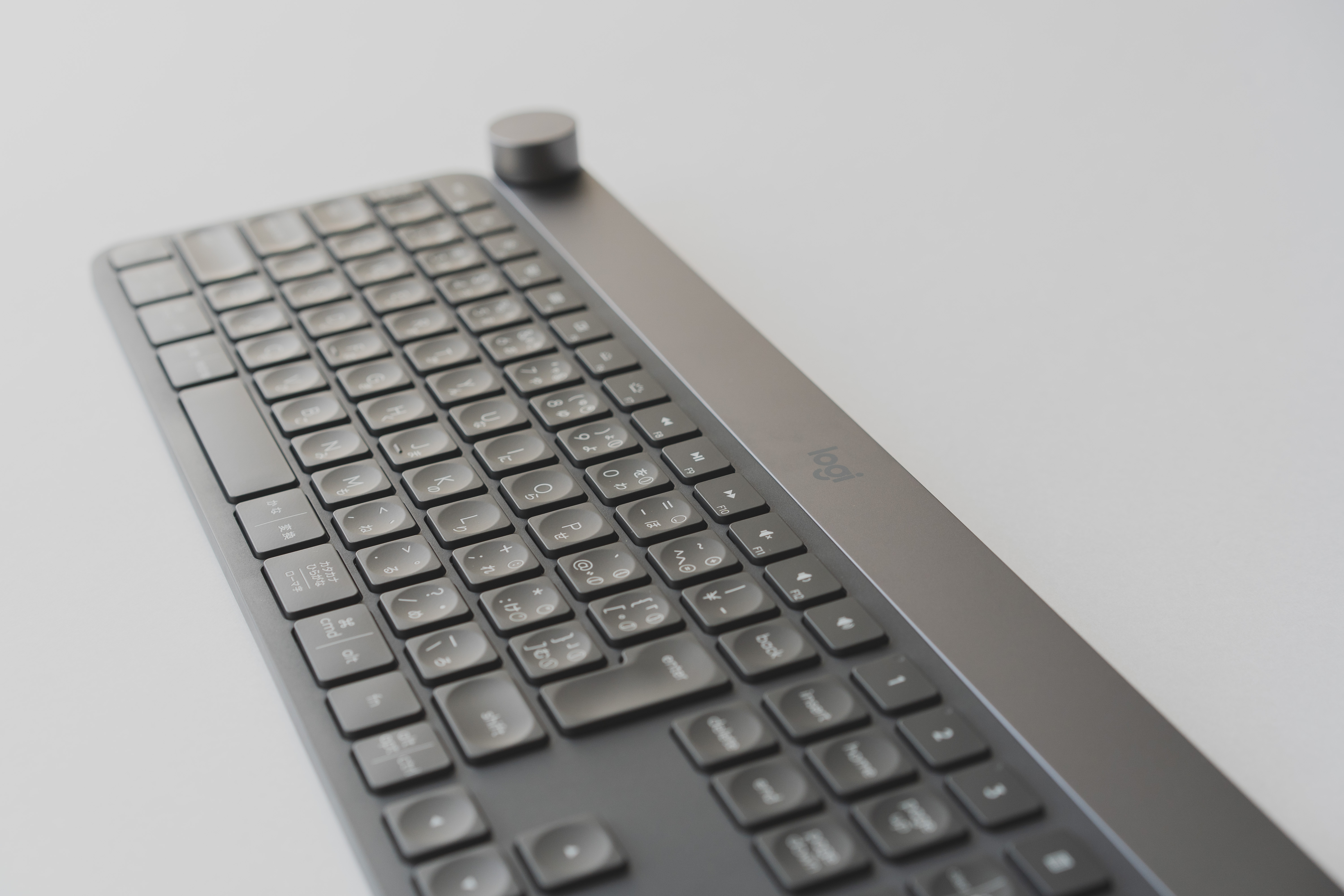 直感的な使い方ができるロジクールのキーボード「クラフト」レビュー