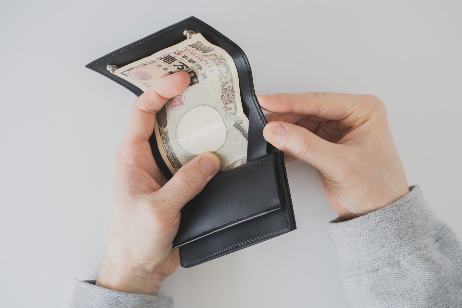 待望】SITUSにレザーのお財布が登場！Tiny Wallet Recycled Lether