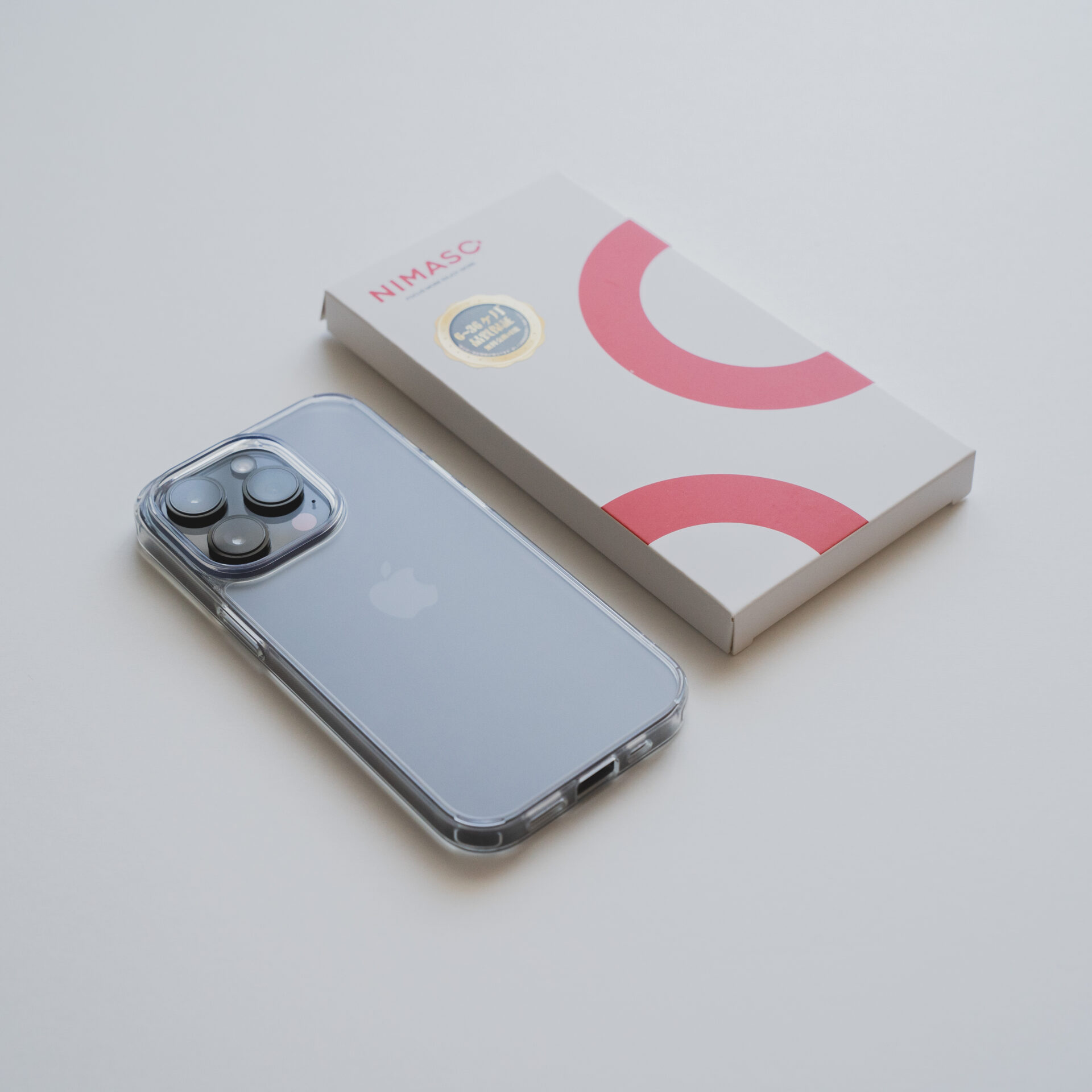 NIMASOのiPhoneケース＆ガラスフィルムをレビュー｜セットで揃えるのが