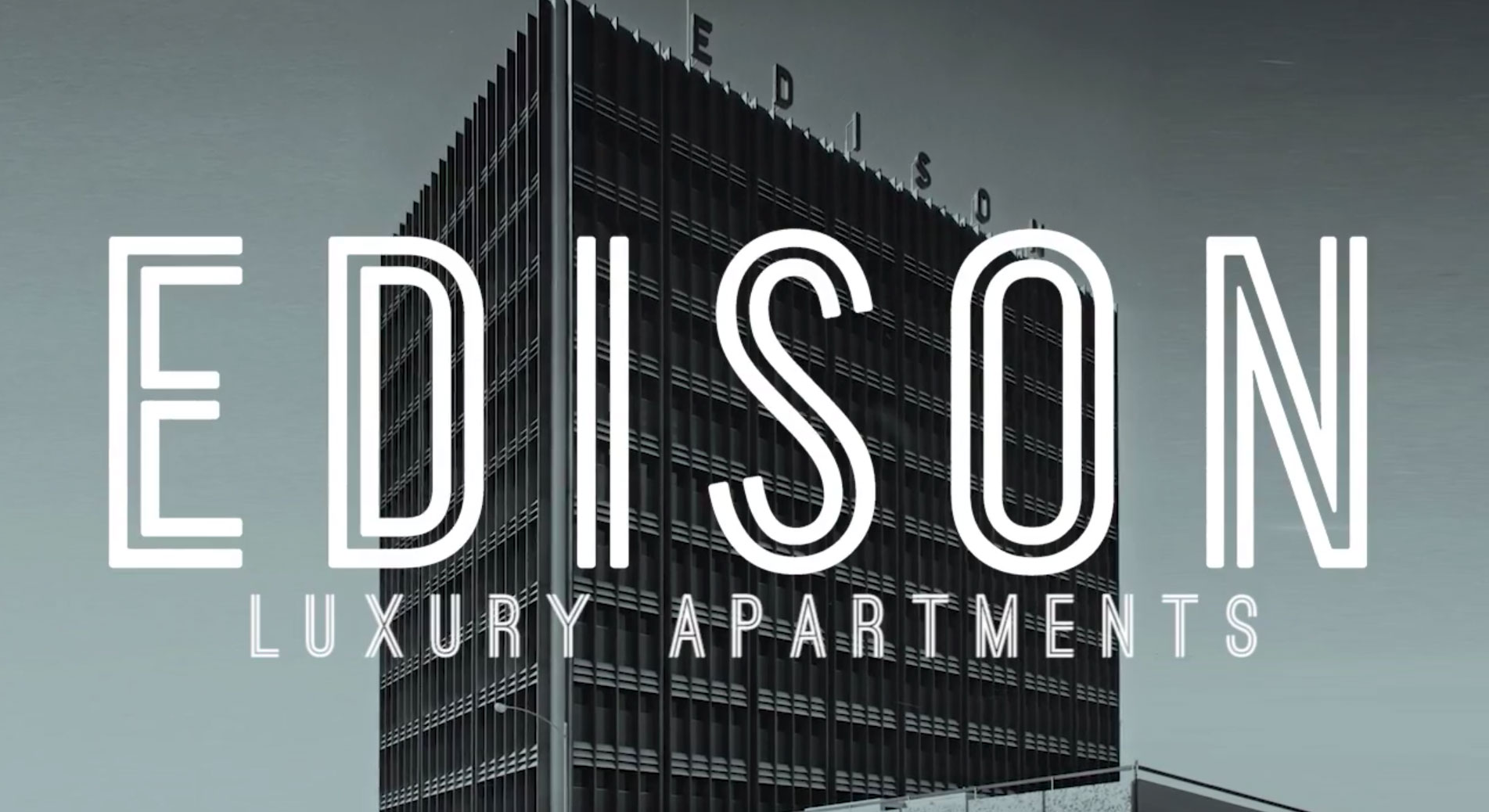 Edison Luxury Apartment in Long Beach, California