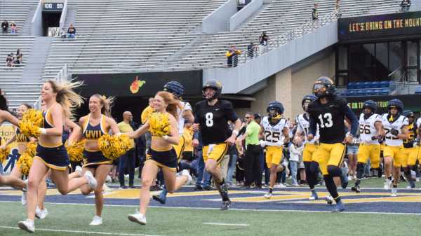 WVU Football QBs Nicco Marchiol and Jaylen Henderson