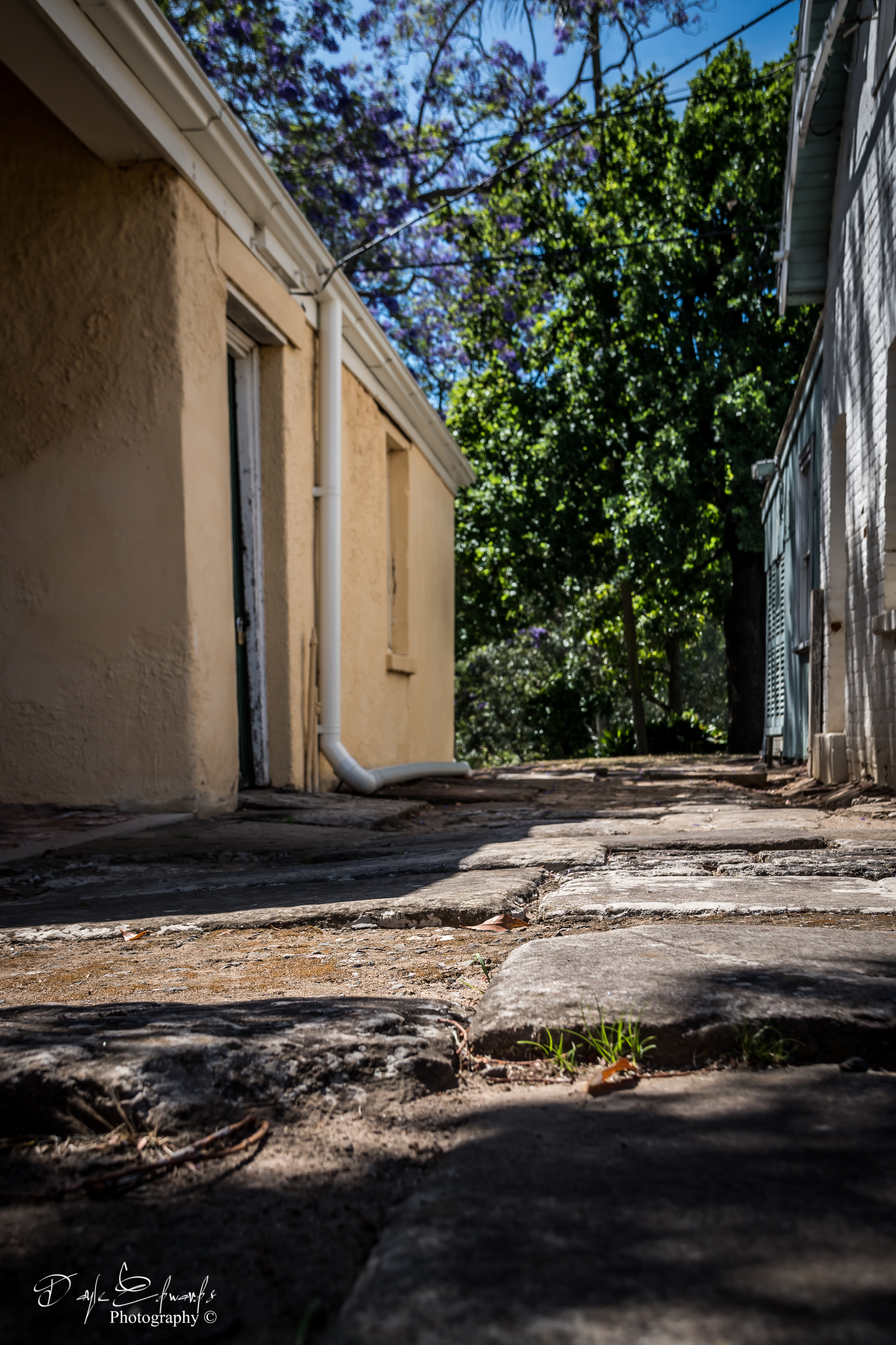 stone-laneway