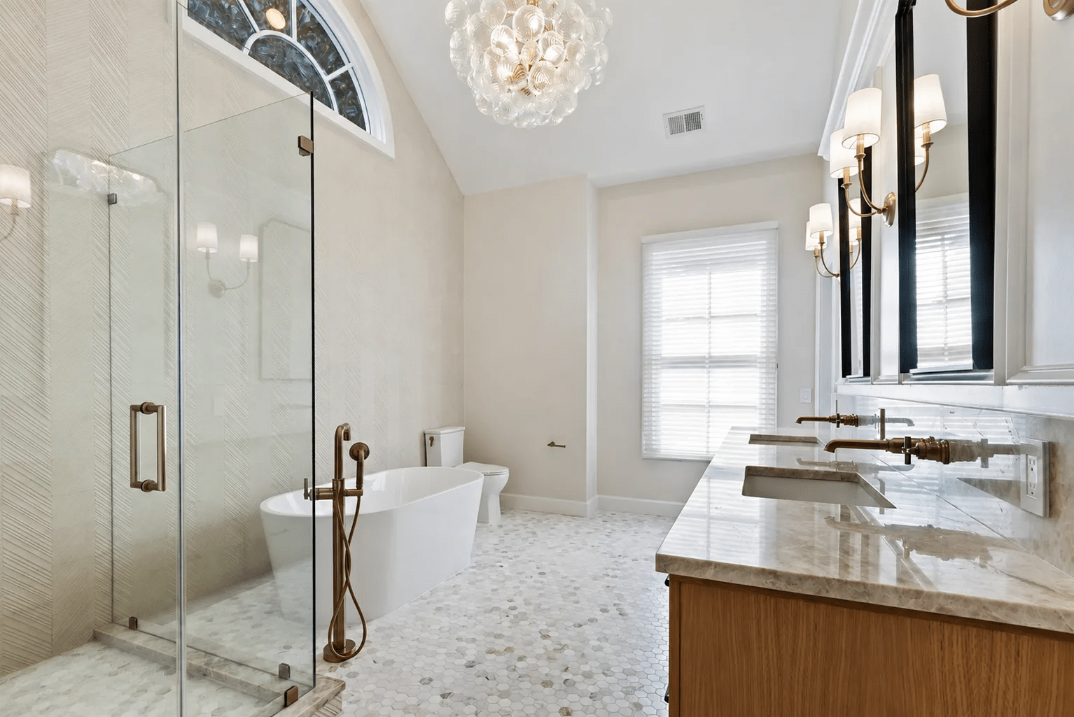Custom master bathroom remodel in Belfair, Bluffton SC by Bluffton Builders