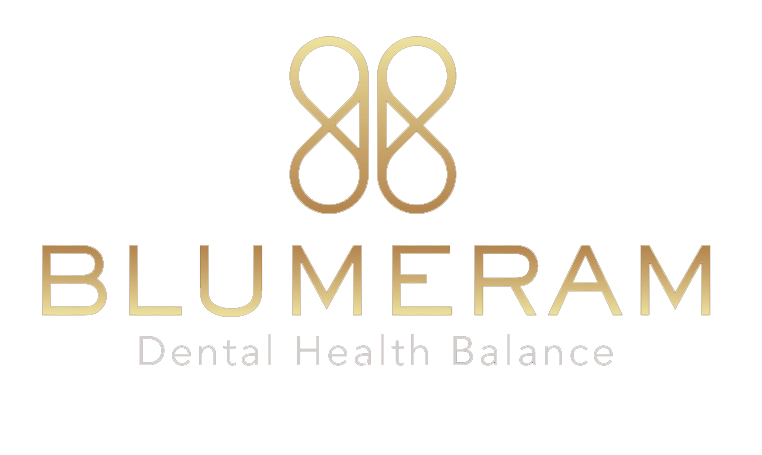 logo dorado