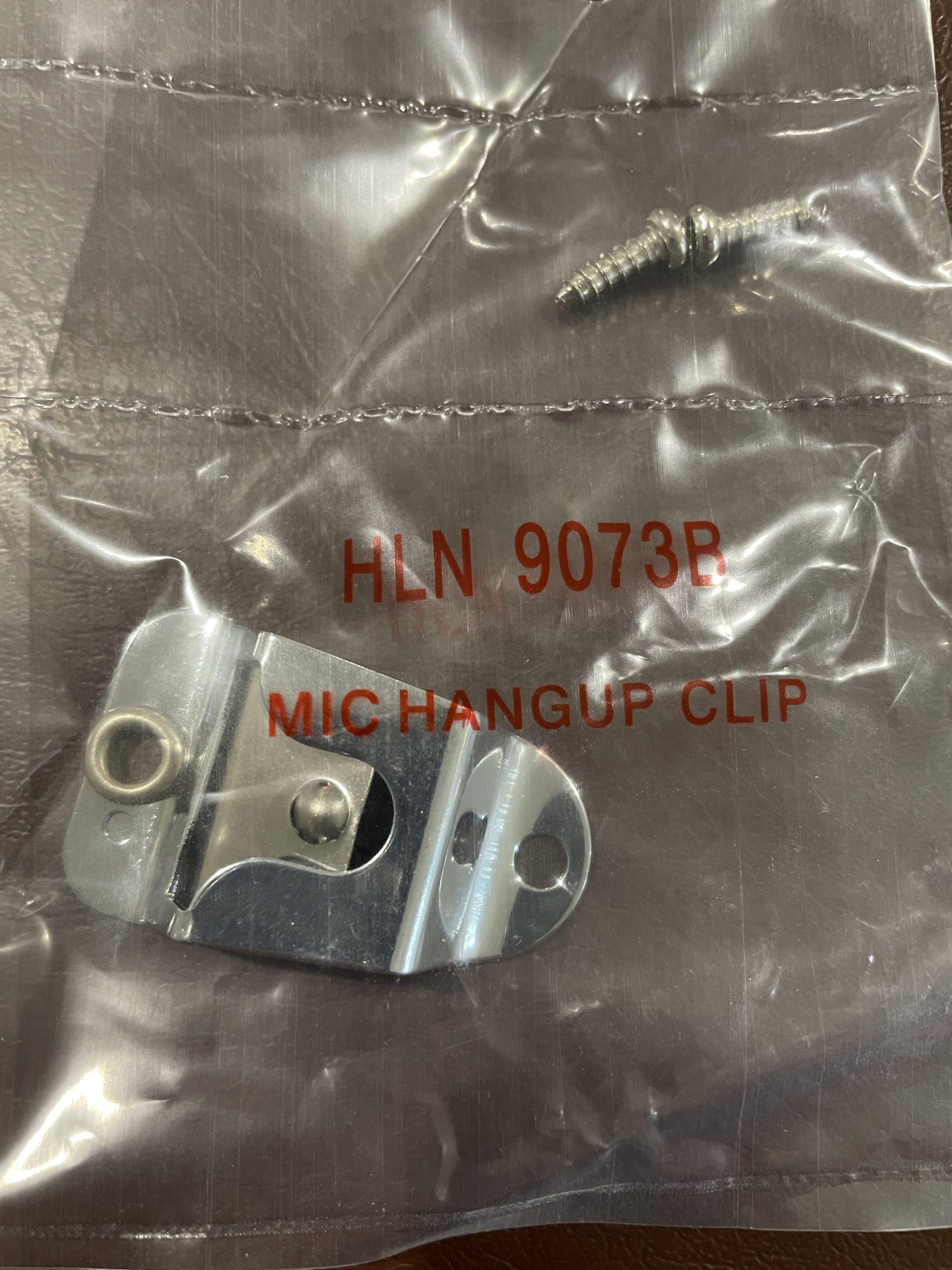 2x Microphone Clip