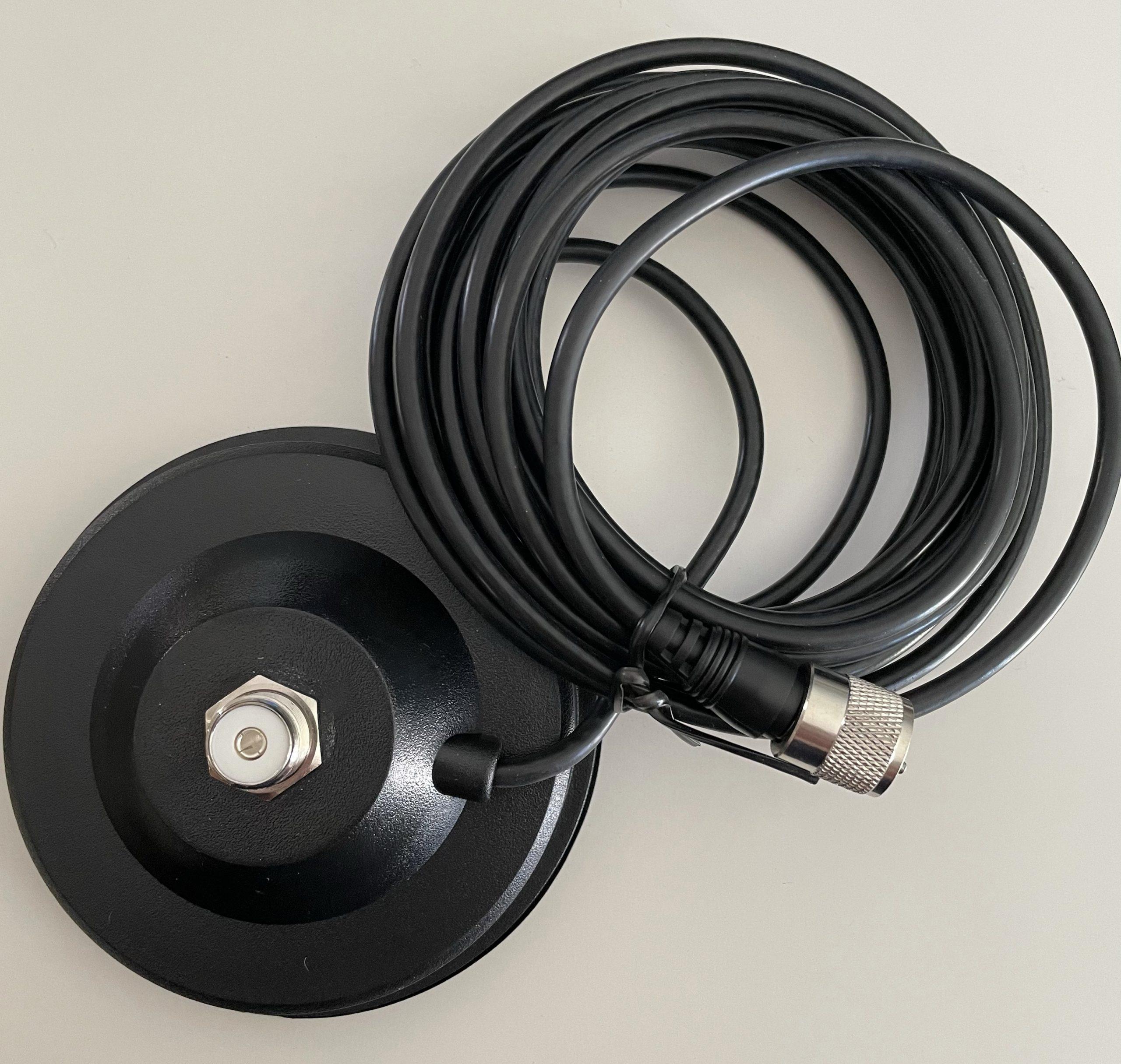 Magnetic Base UHF Style Base with 5M RG58 Cable