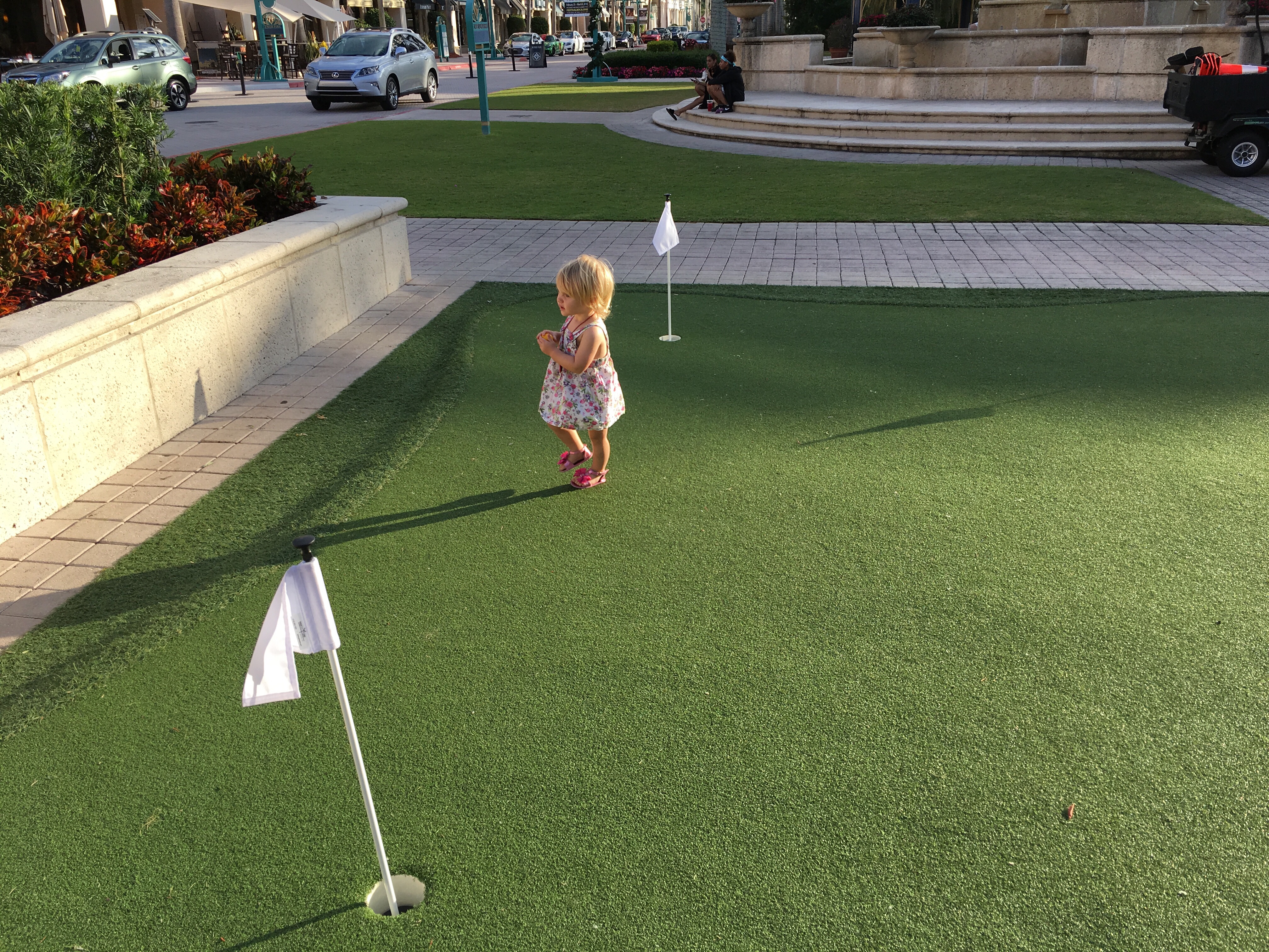 The free putting green
