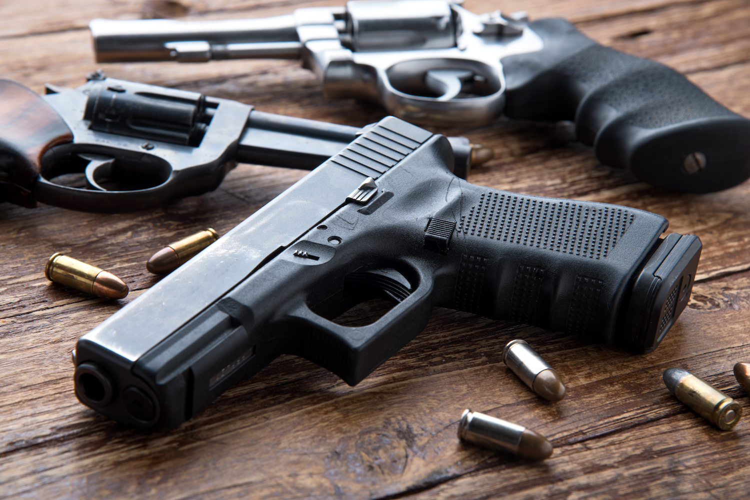 A short documentary on gun violence: "The United States and Mexico: The Same Guns Are Killing Us." - Vimarsana News