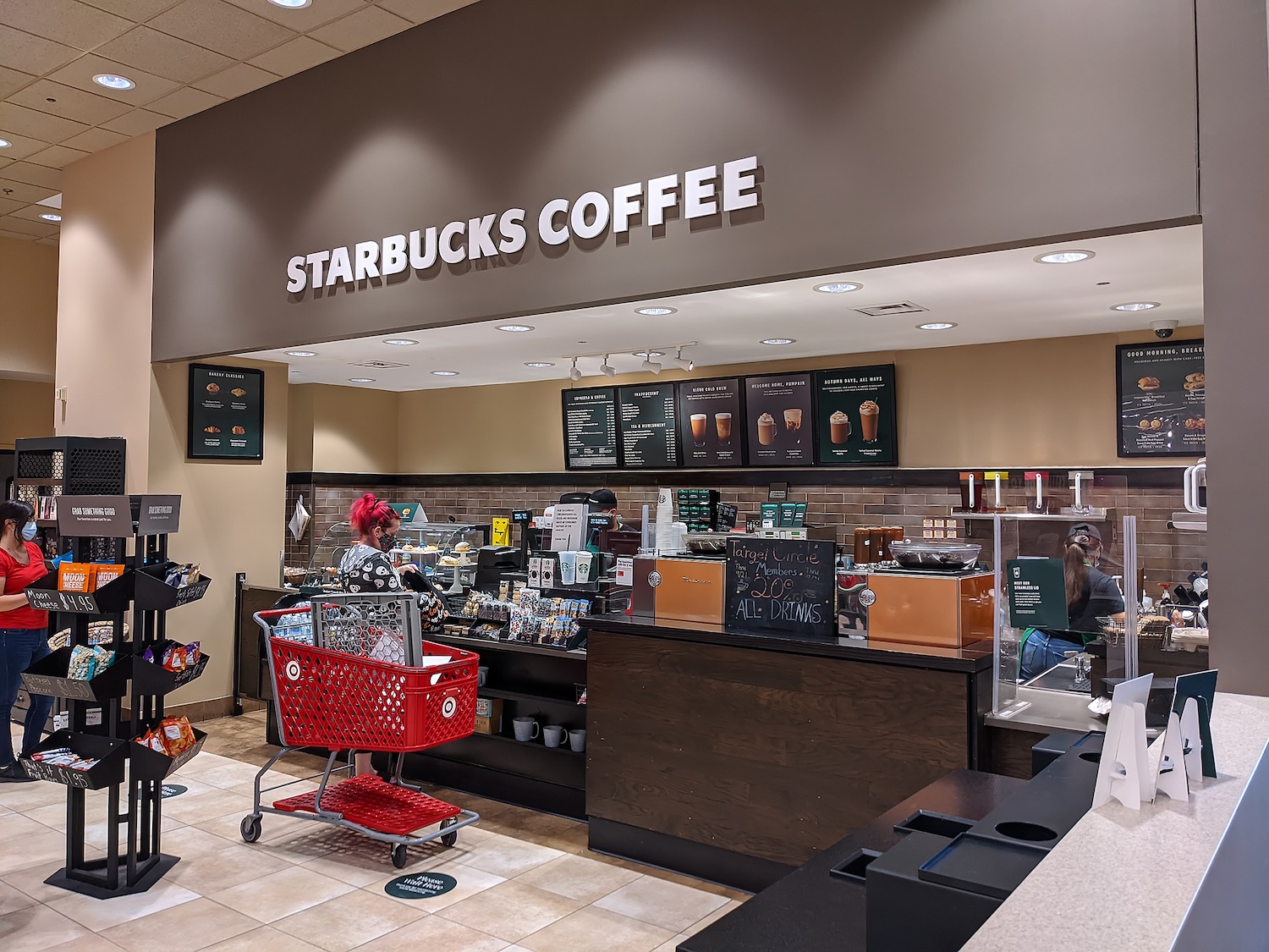 Starbucks announces more layoffs; "more than 100" cafes to close