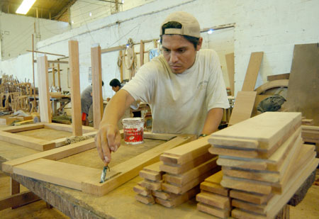 Trabajos De Carpinteros Realzan La Feria Del Mueble Noticias