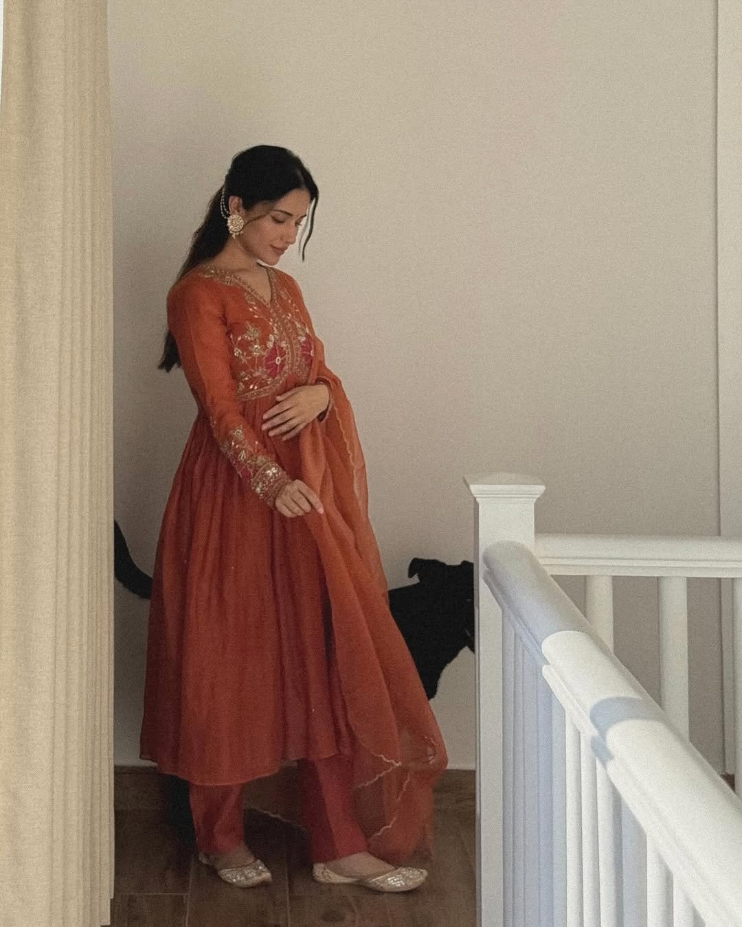 Shivathmika Rajashekar: A Fusion of Bold and De-Glam Fashion