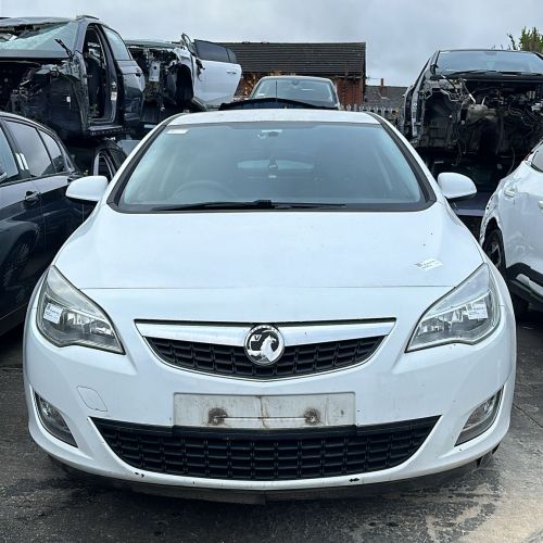 VAUXHALL ASTRA J