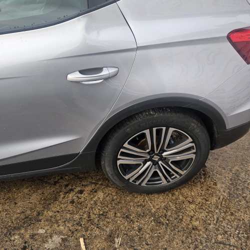 SEAT ARONA FR