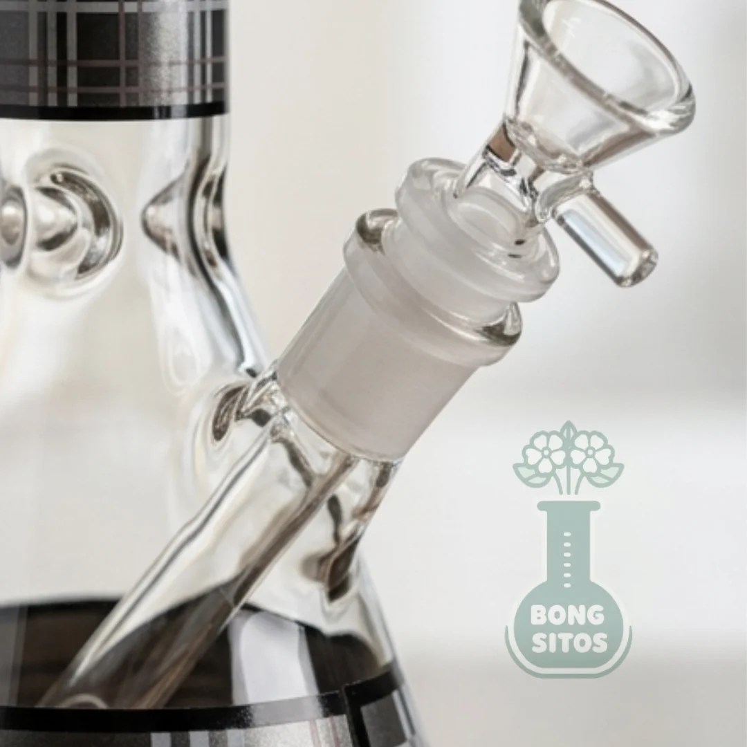 Bong de vidrio beaker a cuadros 26 cm — detalle del vidrio