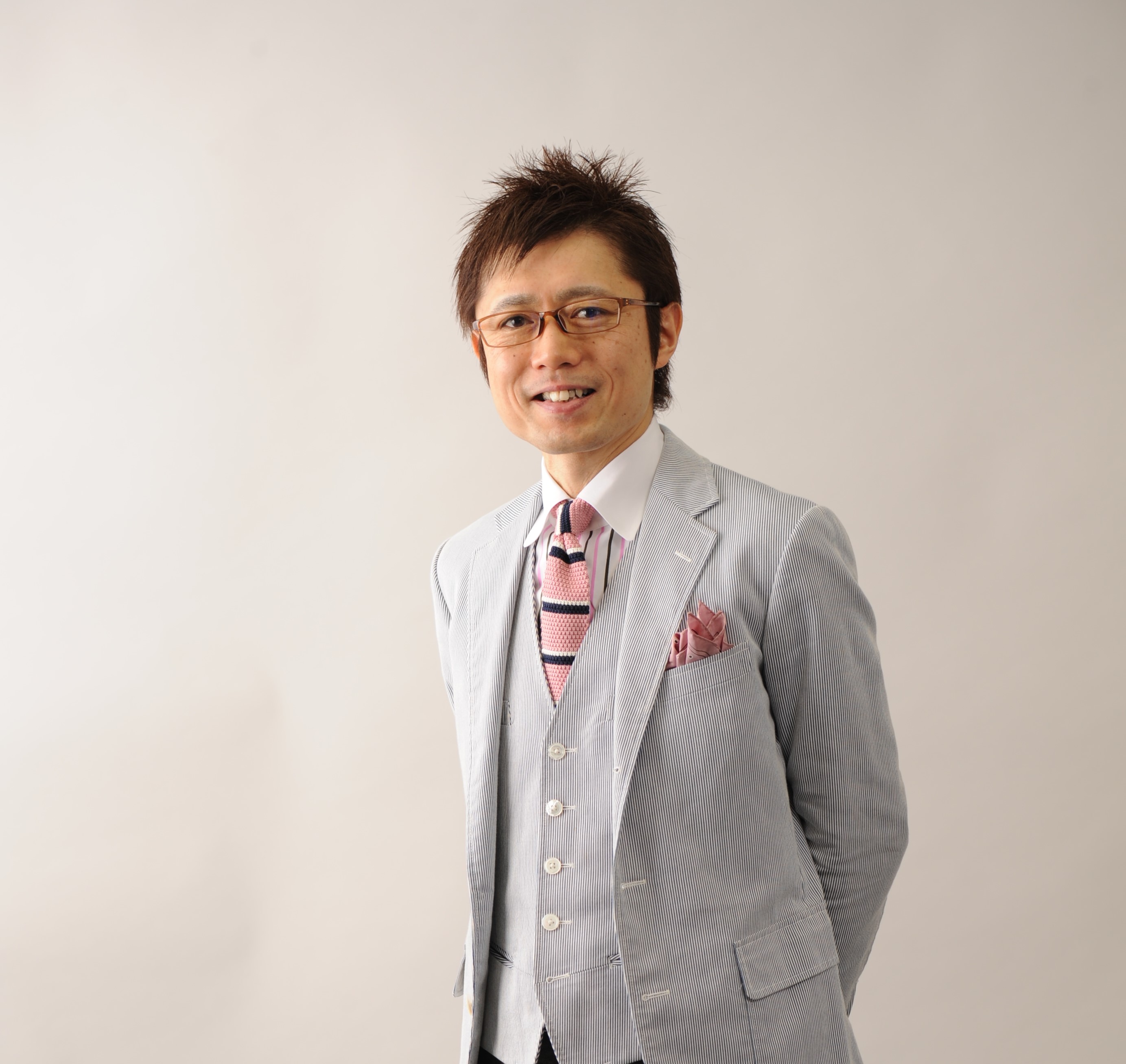 インタビュー】英語音声学者 小川直樹さん | Bonur