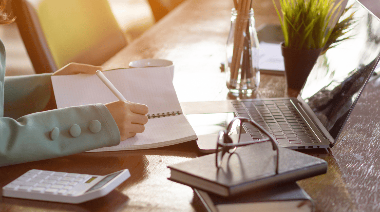 How to Write a Book Review: Tips for Reviewers and Readers