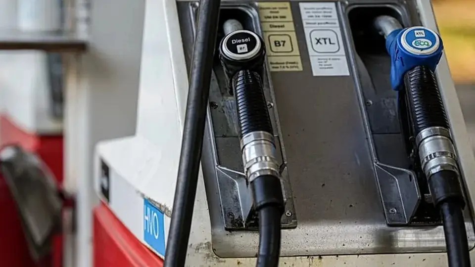 İtalya’da Benzin Fiyatları 2,6 Euro’yu Aştı: Hükümet Çaresiz
