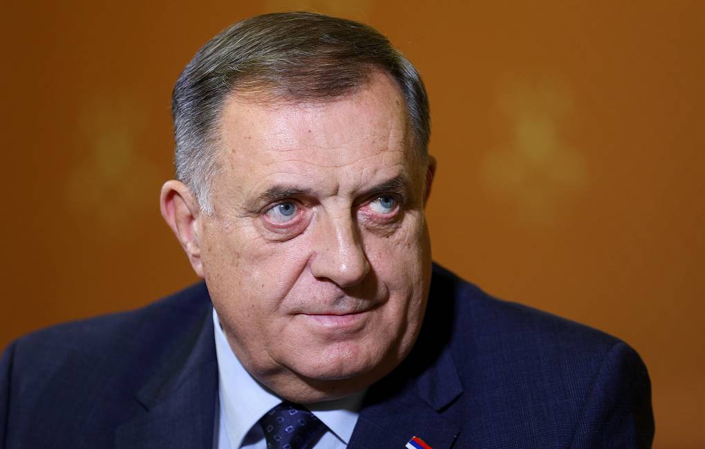 SHBA i heq sanksionet 4 bashkëpunëtorëve të Dodik