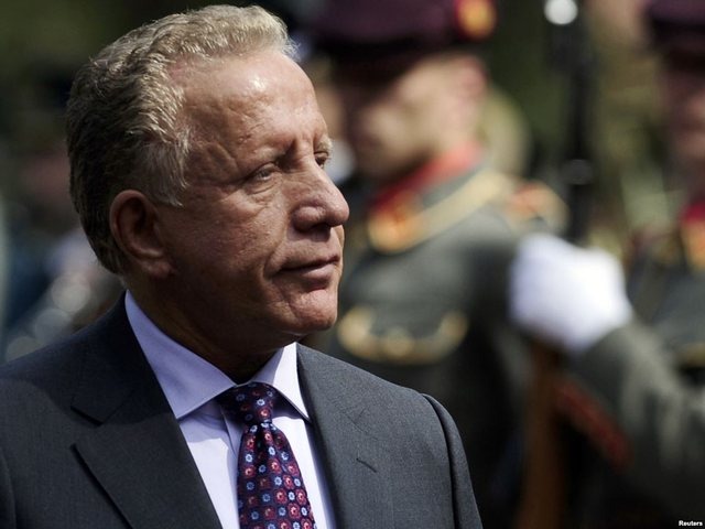 Pacolli jep dorëheqje nga pozita e presidentit të AKR-së