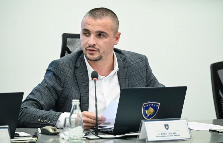 Shkarkohet zëvendësministri në detyrë, Elldin Uglari