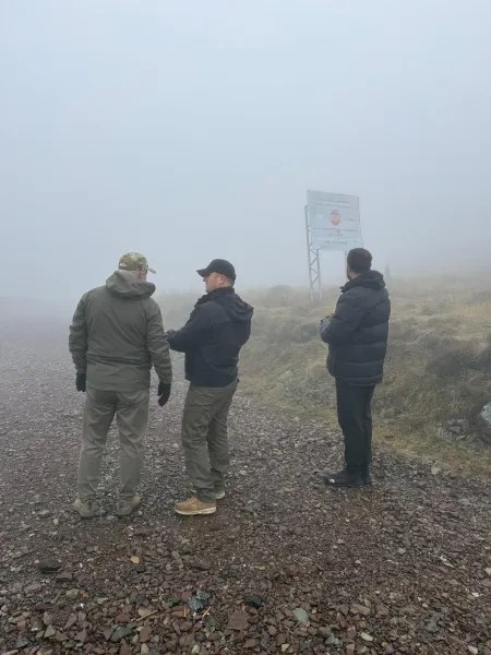 Sveçla inspekton pjesën e kufirit shtetëror ku dyshohet se u kidnapua Milan Vukashinoviq