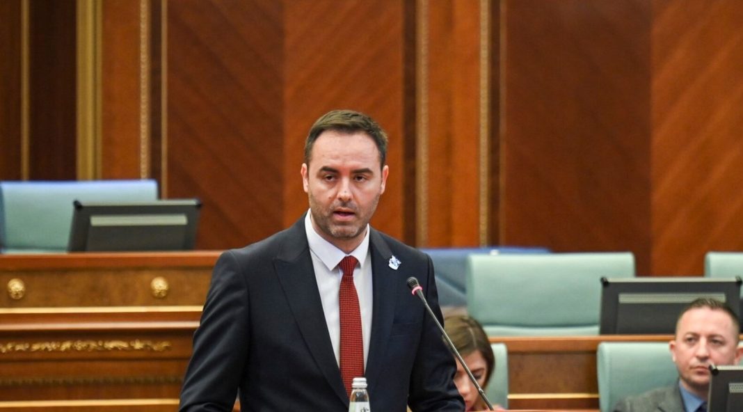 Konjufca: Pa qeveri të re, vendi e ka të sigurt thellimin e krizës