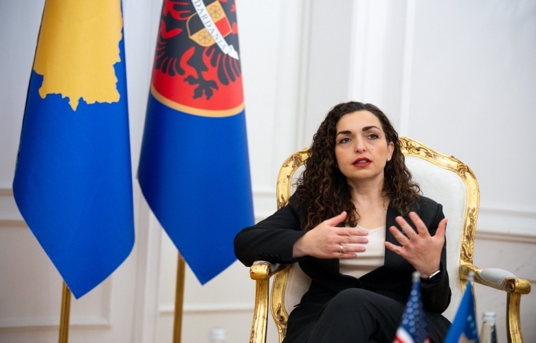 Osmani pret sot përfaqësuesit e partive politike në takim