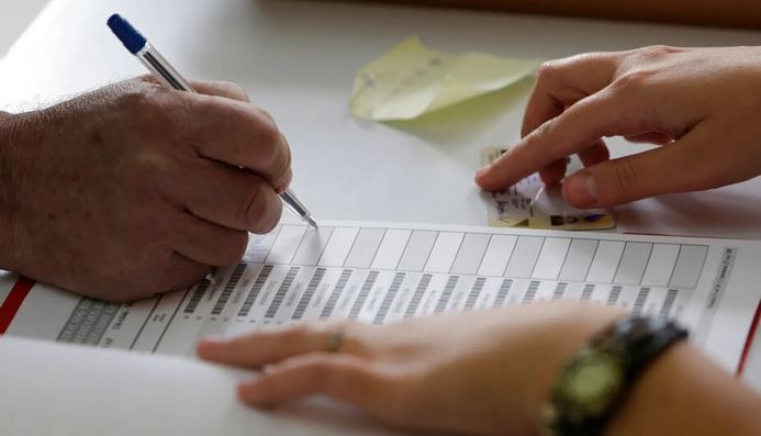 Republika Sërpska voton për ta zgjedhur presidentin e ri