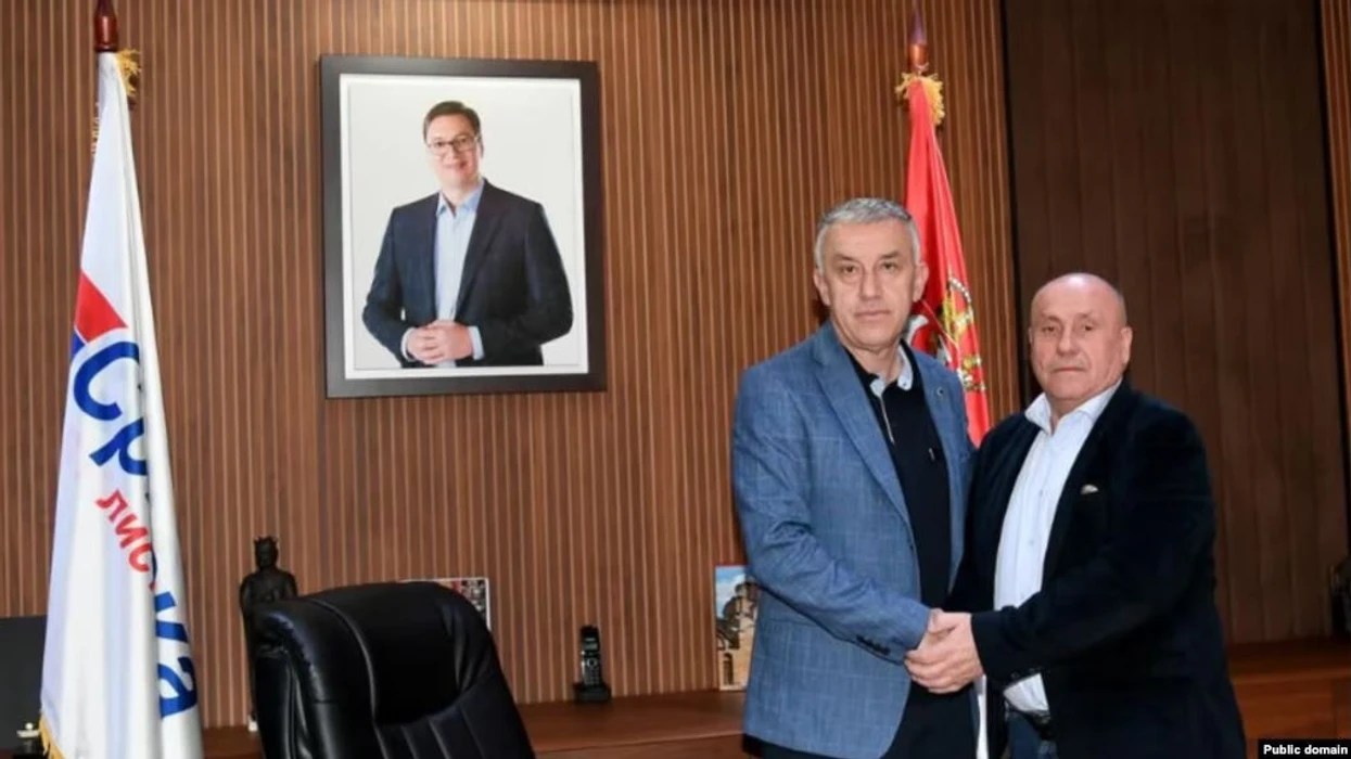 Serbia e emëron kryetar të një komune paralele në Kosovë kandidatin që hoqi dorë nga gara në Kllokot