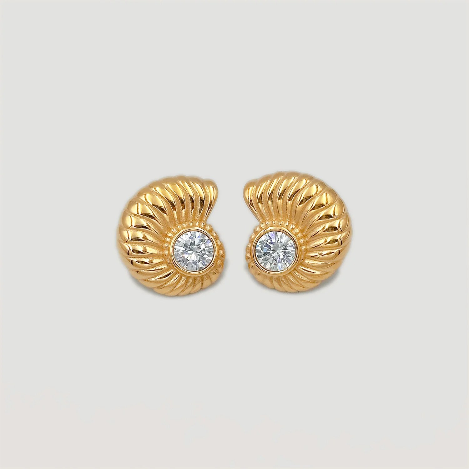 Conch-Shell-earrings-Bothemians3