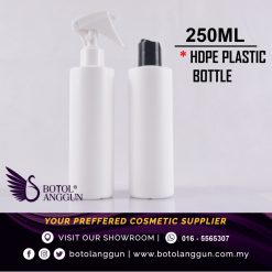 Kami ada menjual botol kaca dan plastik untuk individu atau syarikat yang baru memulakan . Cosmetic Packaging Malaysia Botol Anggun