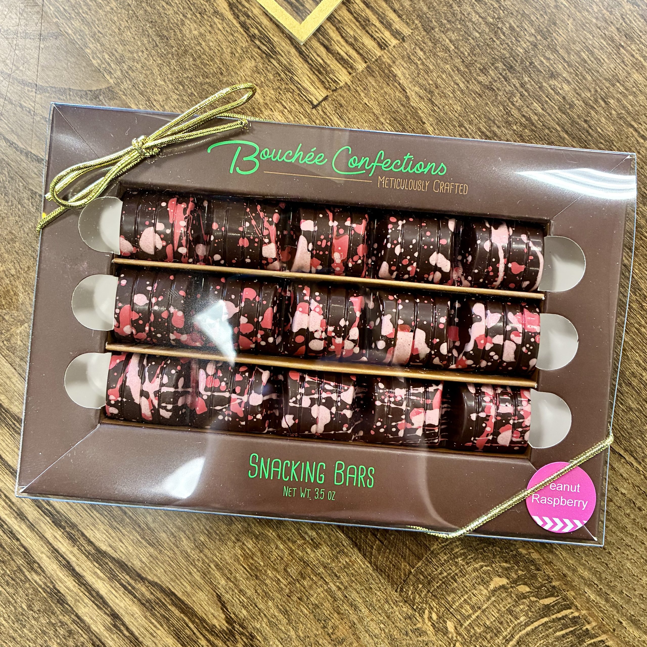 Peanut Praline & Raspberry Snacking Bars