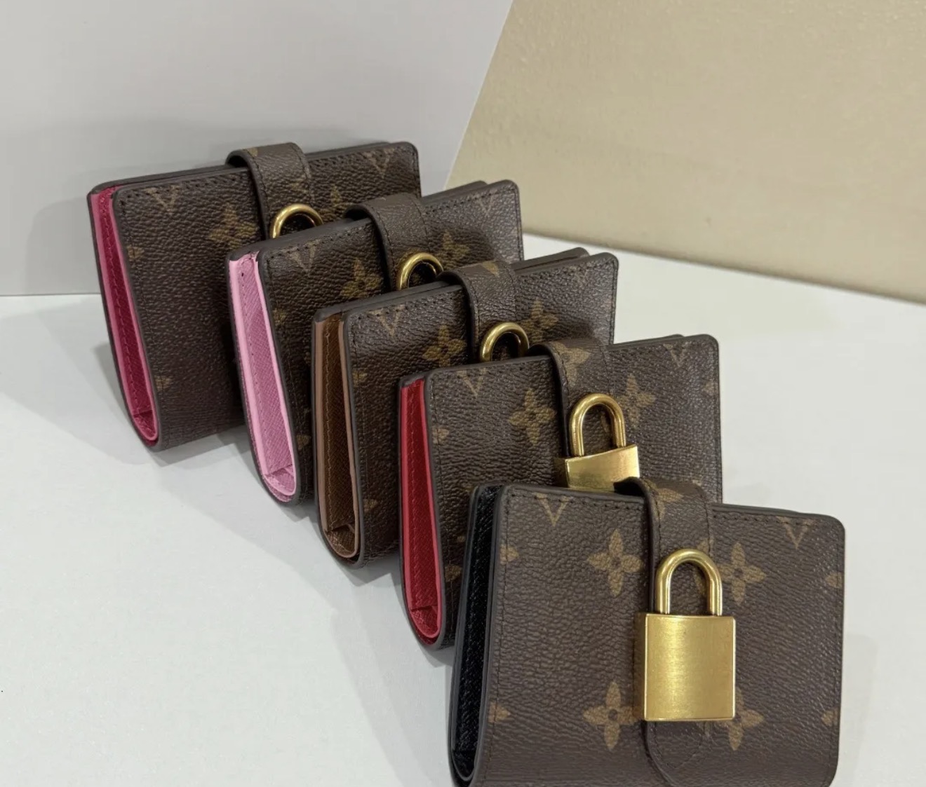 Gold lock wallet