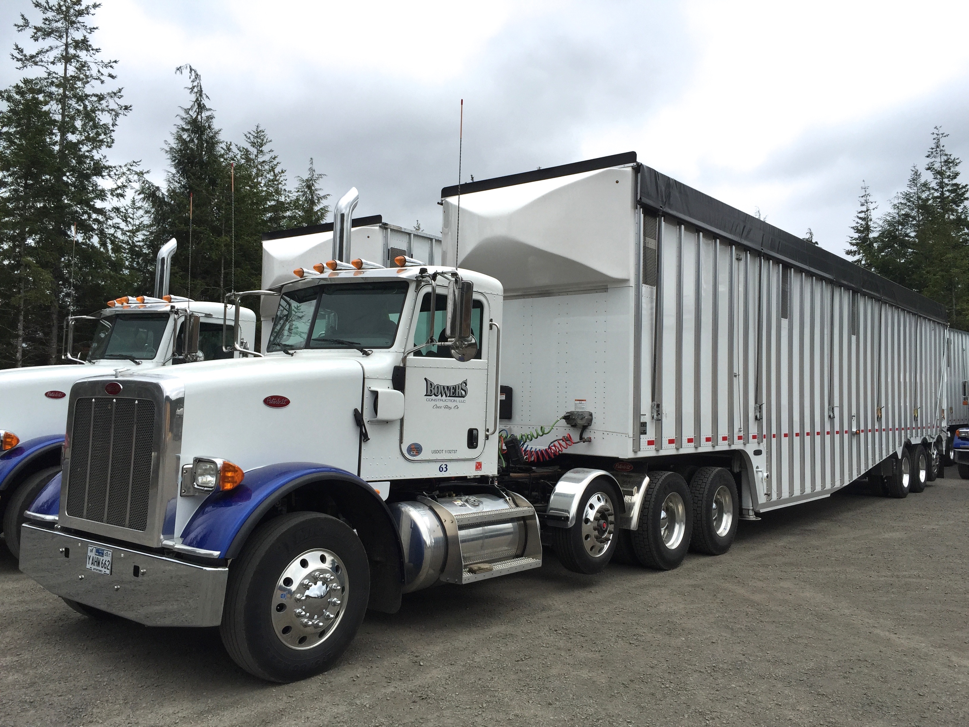 Equipment | Bowers Trucking Co. Coos Bay Oregon