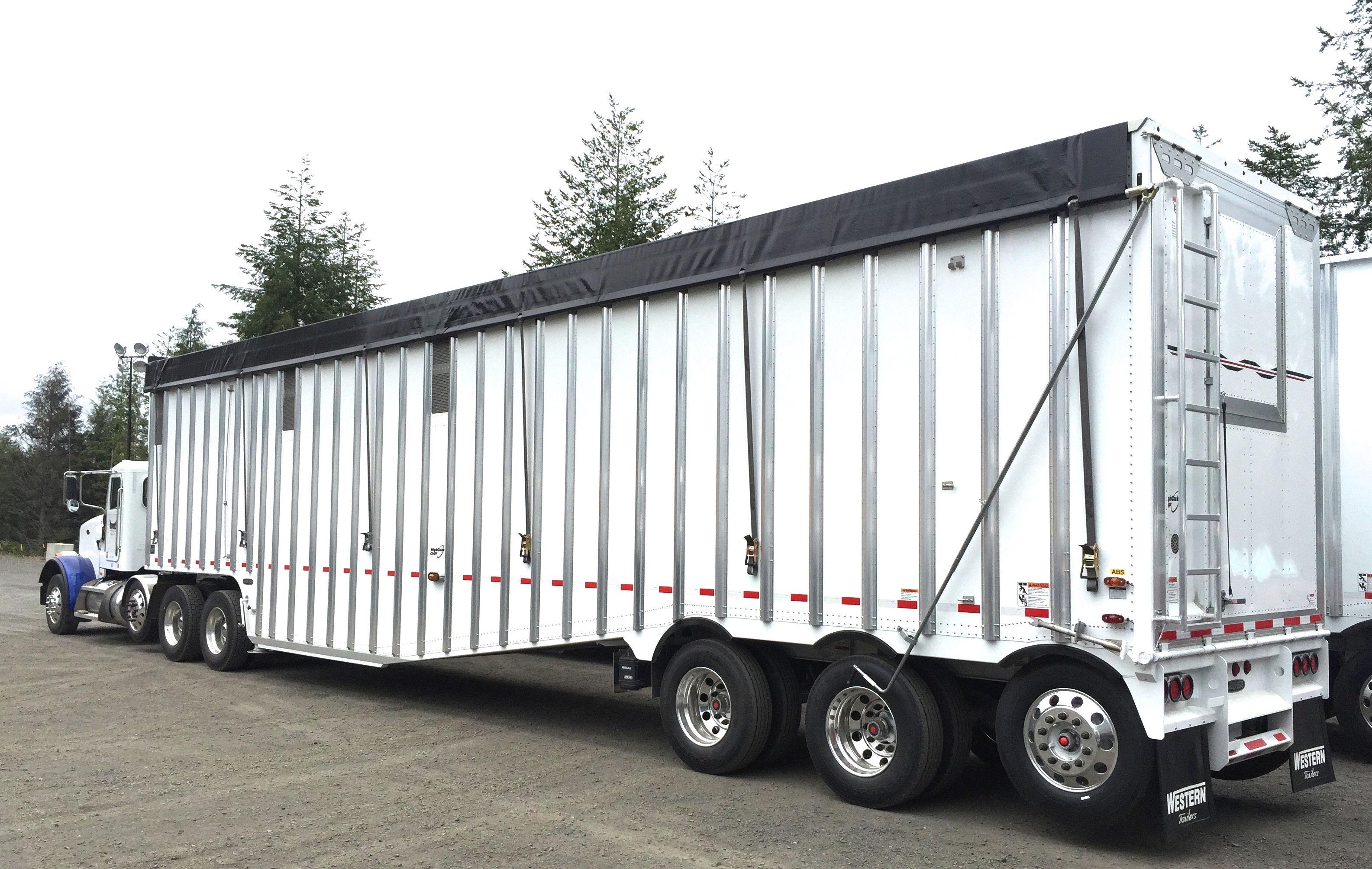 Equipment | Bowers Trucking Co. Coos Bay Oregon