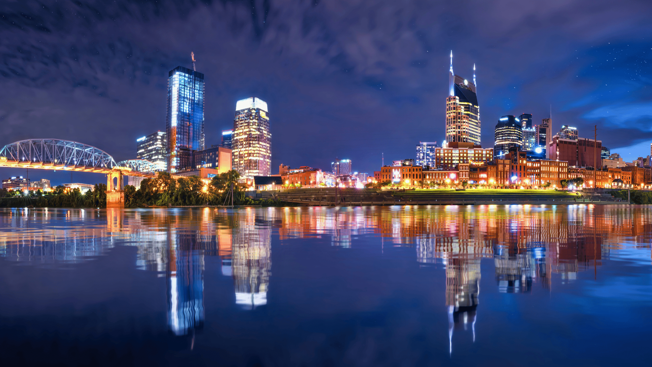Nashville skyline at night